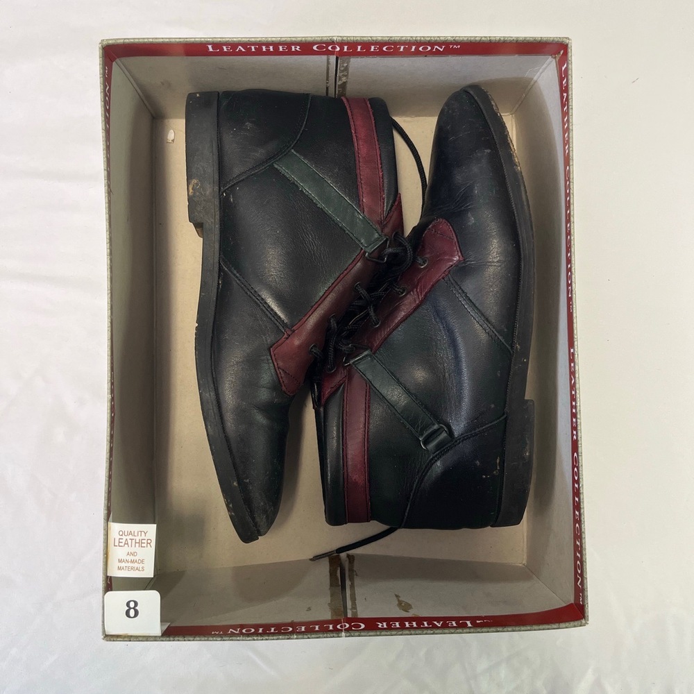 Predictions Maxine Suede Black Leather Laceup Red Green Accents Boots Size 8